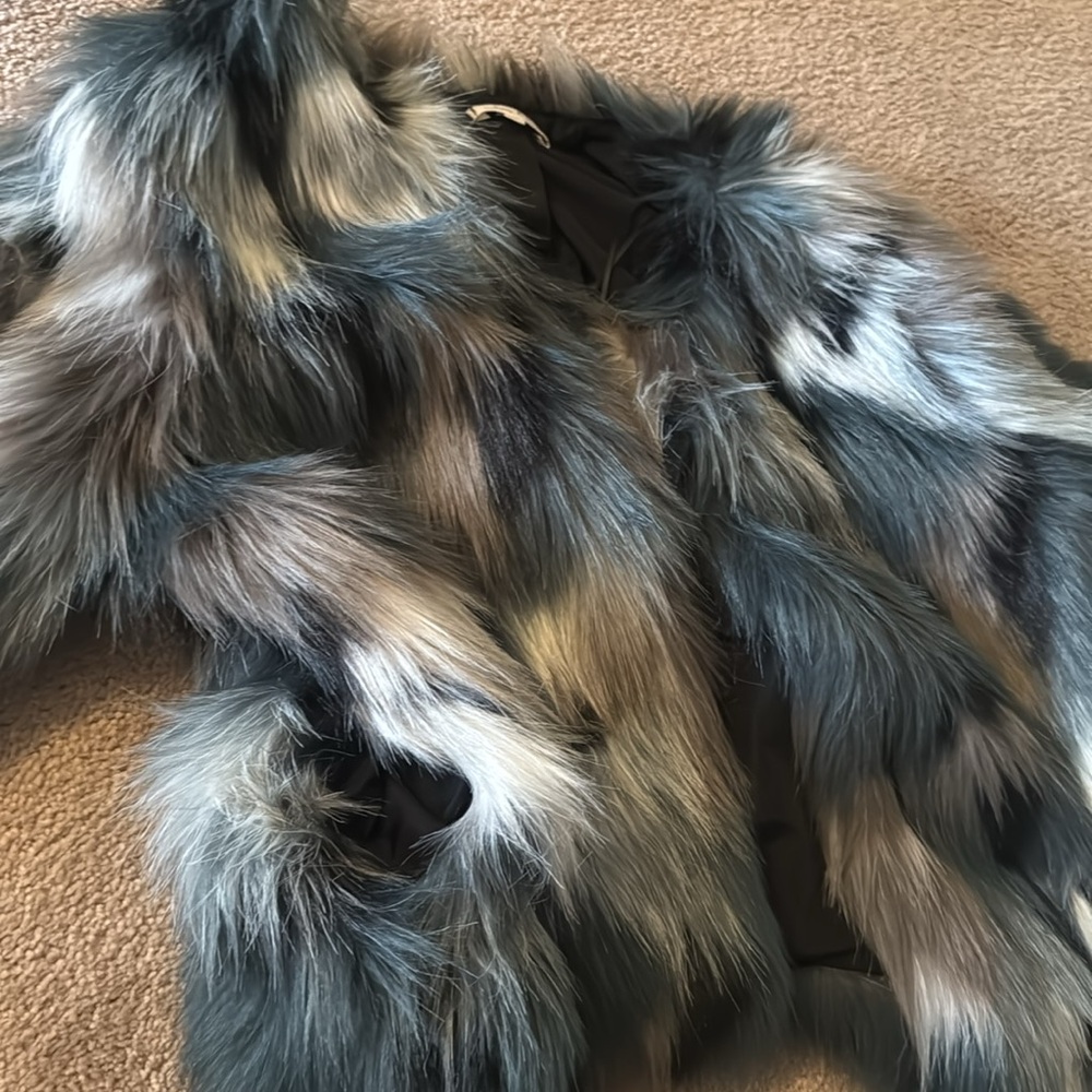 Women’s blue grey faux fur jacket - Picture 4 of 6